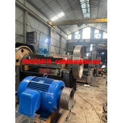 Máy băm nhựa 1m2