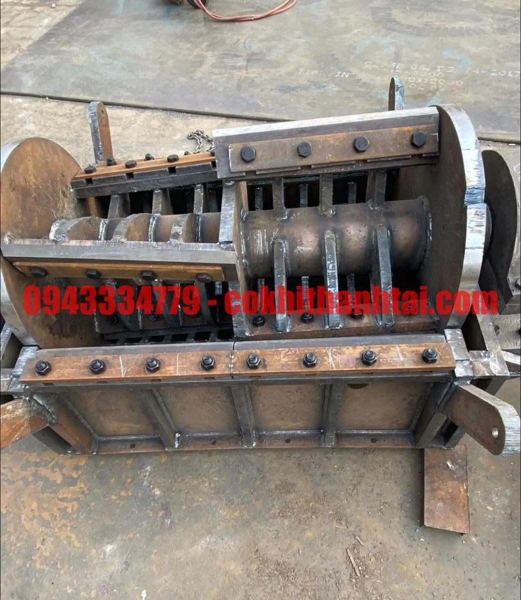 máy băm nhựa phế liệu