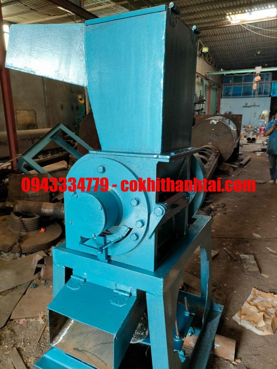 máy băm nhựa 6 tấc