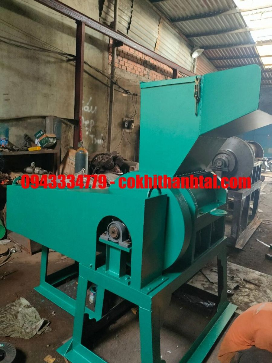 máy băm nhựa 6 tấc