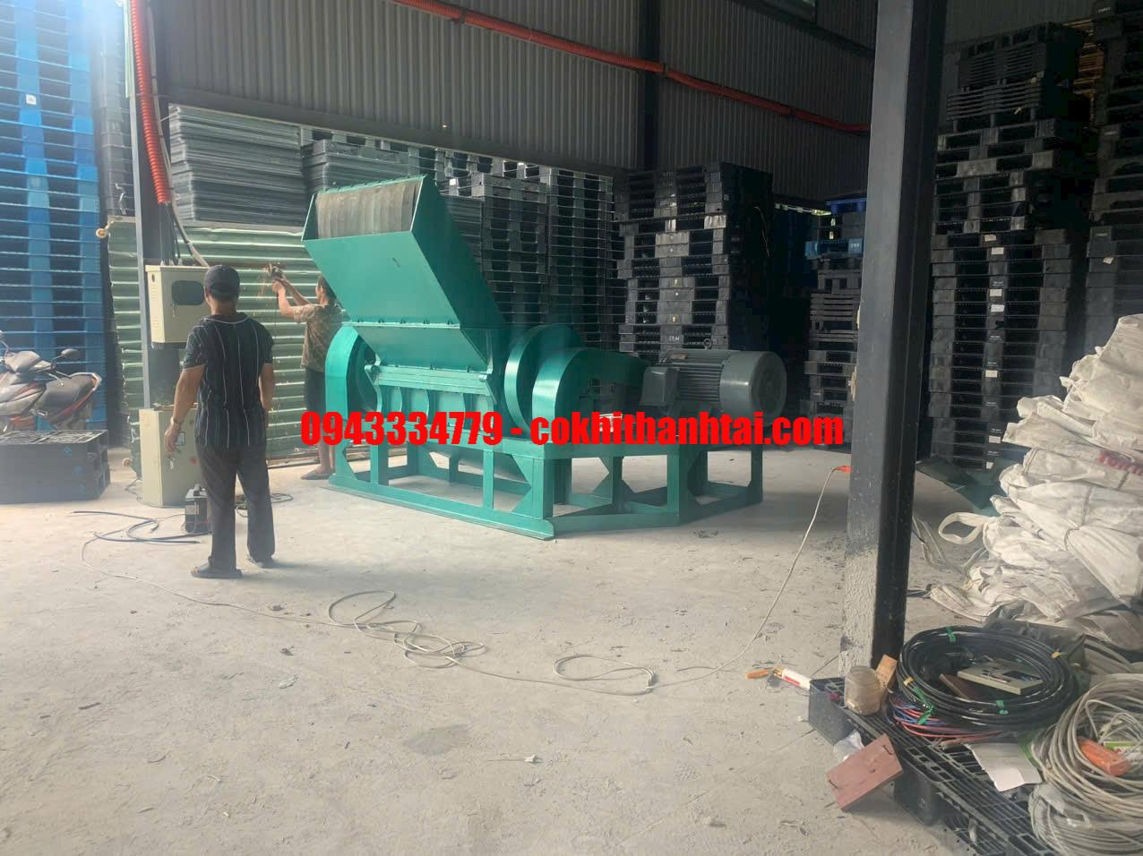 máy băm nhựa 8 tấc