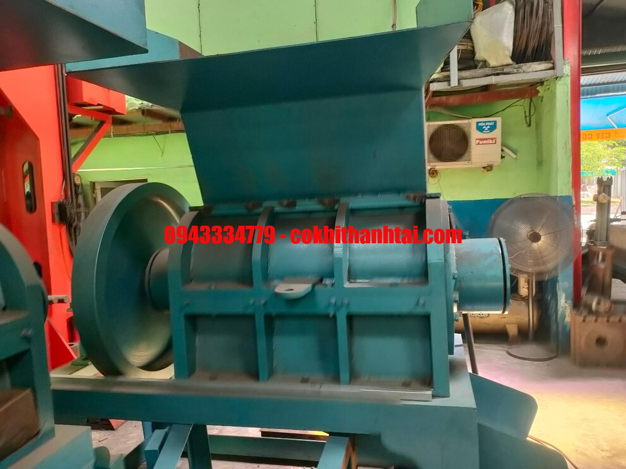 máy băm nhựa 8 tấc