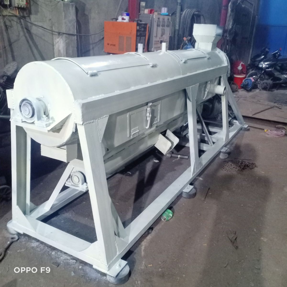 chế tạo máy phóng bọc theo yêu cầu