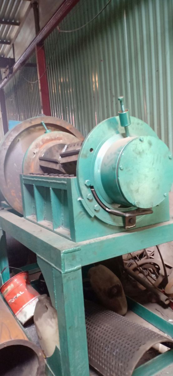 máy băm nhựa 2 trục