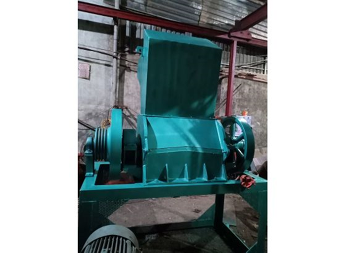 máy băm nhựa HDPE