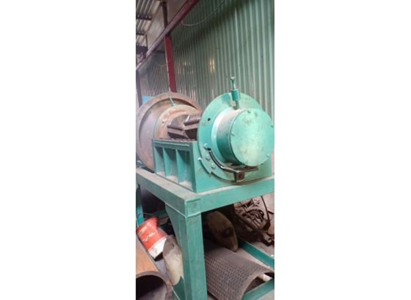 máy bằm nhựa phế liệu