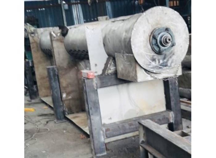 Máy lột nhản chai PET