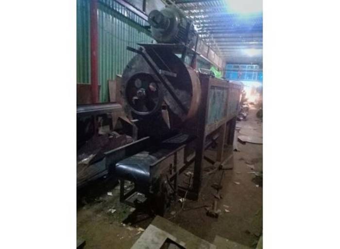 thiết kế máy xử lý rác thải nhựa